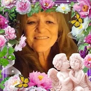 Meet your Posher, Suzanne